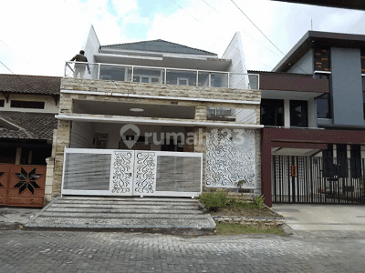 Rumah di Ketintang Permai Minimalis Modern 2 Lantai Bebas Banjir Strategis 1