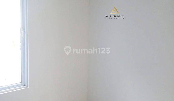 Dijual Cepat Rumah Hook di Botania Garden 7