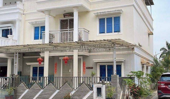 Dijual Rumah Mewah 2,5 lantai di Victory Residence Batam Center Full Renov 1