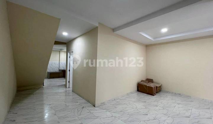 For Sale 2-Story House Anggrek Sari Batam Center 2