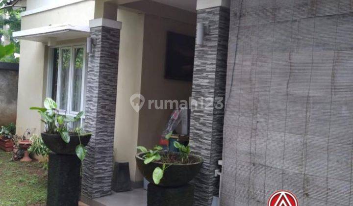 Rumah Siap Huni Bentuk Tanah Ngantong di Jagakarsa 1