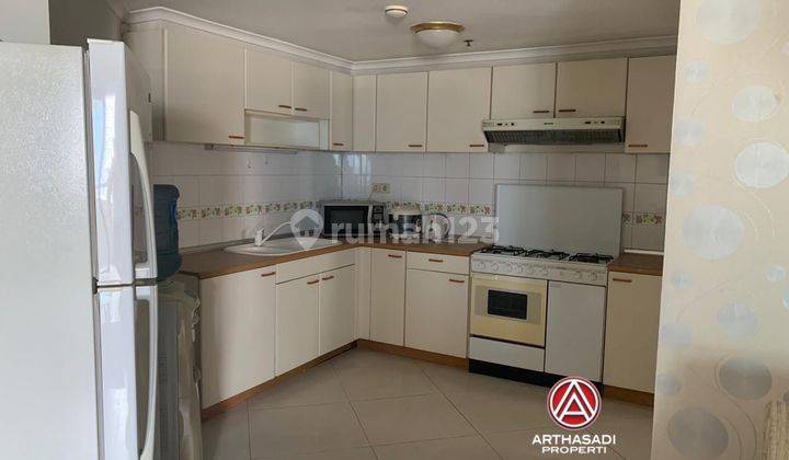  Apartemen Sudirman Tower Condominium Furnished Siap Huni  2