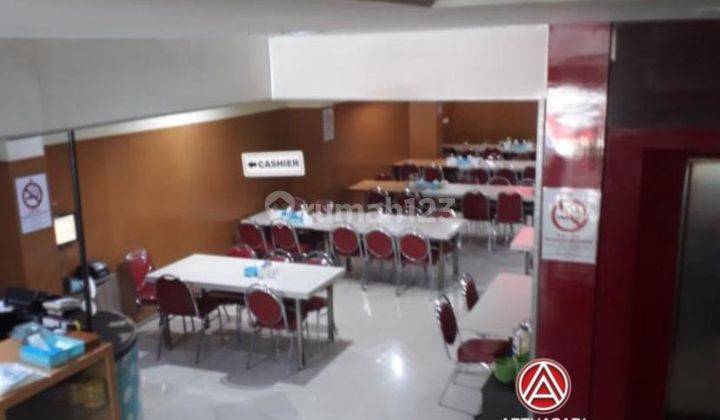 GEDUNG 6 LANTAI KAWASAN ELITE BISA DIJADIKAN USAHA ATAU PERKANTORAN 2