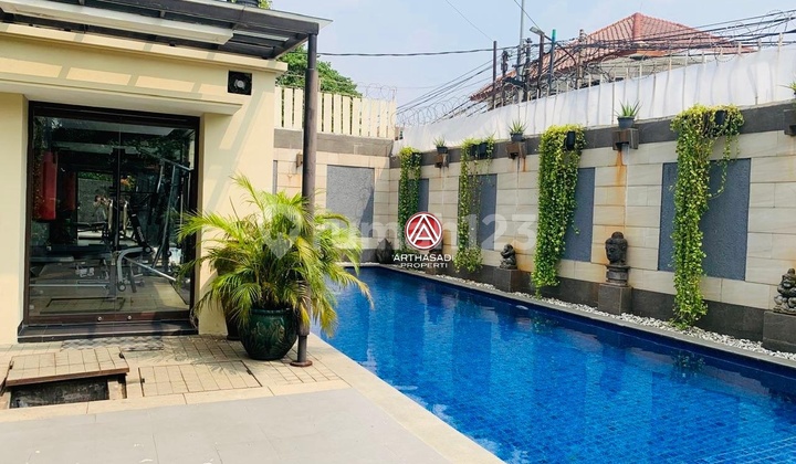 Pejaten, Rumah Mewah Modern di Townhouse Eksklusif 2