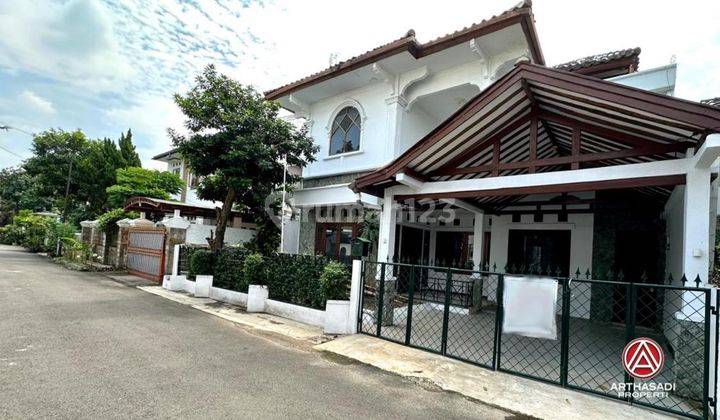 RUMAH APIK 2 LANTAI SIAP HUNI LOKASI STRATEGIS TANJUNG BARAT 1