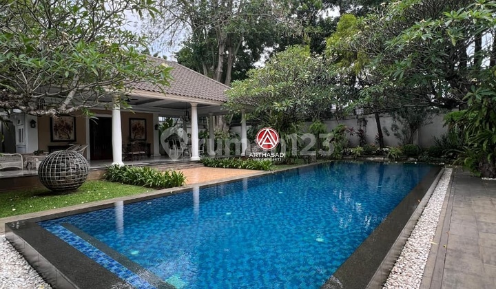 Jagakarsa, Rumah 2 Lantai & Paviliun Siap Huni, Fully Furnished