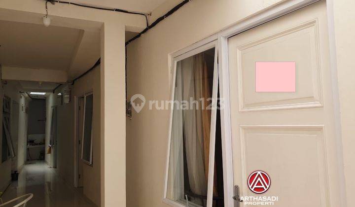 Kebayoran Baru , Rumah Kost Kosan Tingkat Dengan 28 Kamar  2