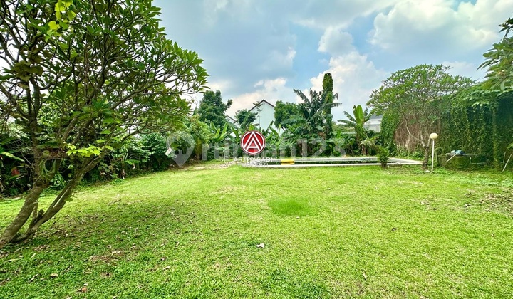 Kemang, Exclusive House Suitable for Office or Residence, Flood-Free