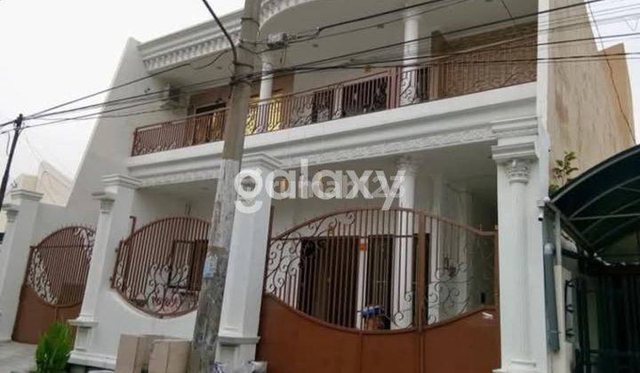 Rumah Mewah Bisa Buat Usaha di Lantai 1 1