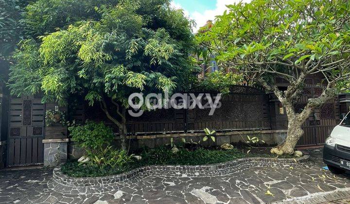 Rumah Etnik dekat dgn sekolah, Cafe dan Mall 1