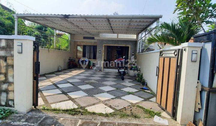 Rumah Cantik Berlokasi Strategis Di Pisangan, Cirendeu 2