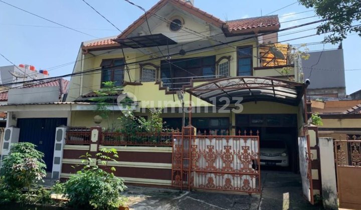 Dijual Rumah Cantik Minimalis 2 Lantai Siap Huni Tanjung Duren, Jakarta Barat