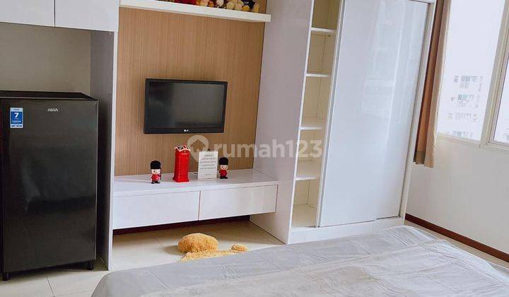 Disewakan Cepat Apartemen Studio Royal Mediterania Full Furnish 1