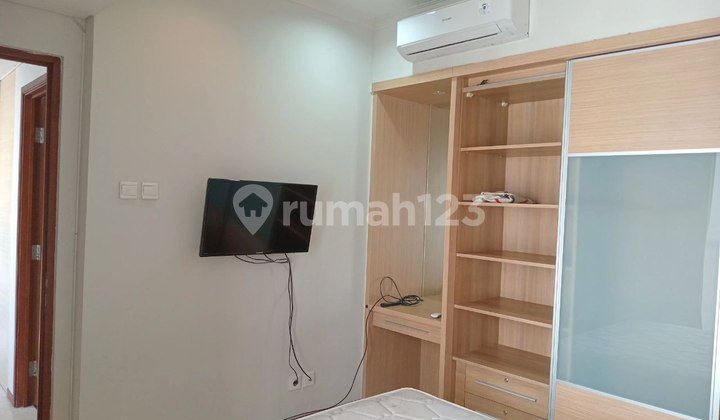 Royal Mediterania 2+1 Bedroom Fully Furnished Move-In Ready, Central Park, West Jakarta 2