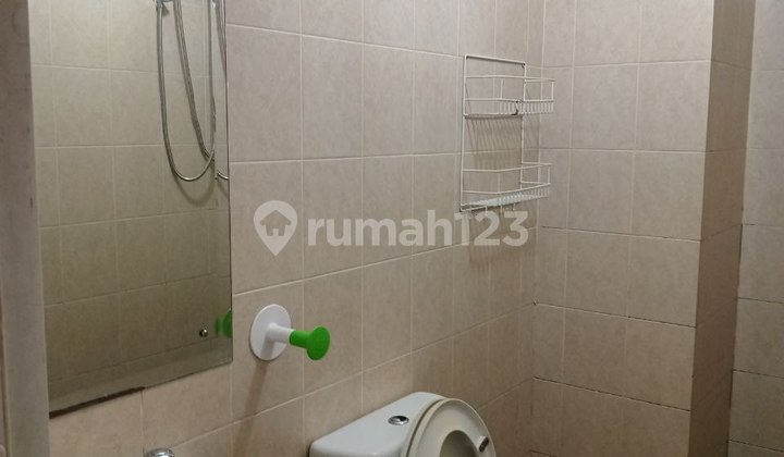 Dijual Apartemen Medit 2 Lantai Rendah Semi Furnish Murah 2