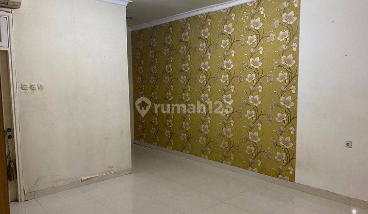 Disewakan Rumah Minimalis Semi Furnished 2 Lantai Siap Huni 2