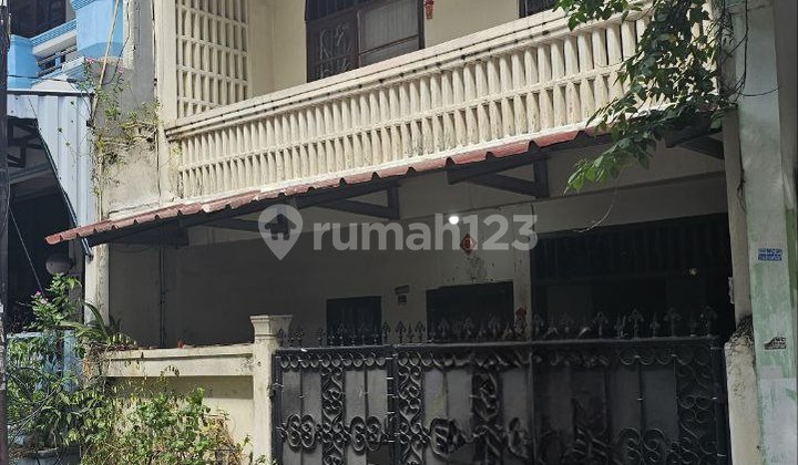 Dijual Rumah Termurah 2,5 Lantai Semi Furnished, Tanjung Duren, Jakarta Barat