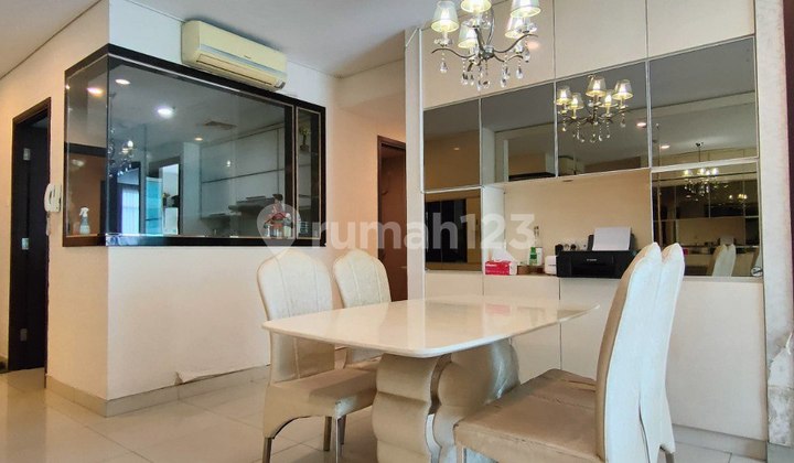 Termurah! Apartemen Central Park Residence 3+1 Bedroom, Tanjung Duren, Jakarta Barat