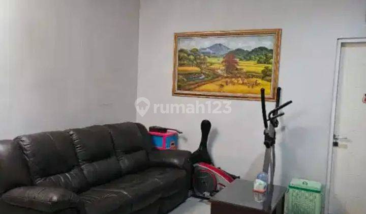 Dijual Rumah 2 Lantai Full Furnish, Meruya Jakarta Barat 2