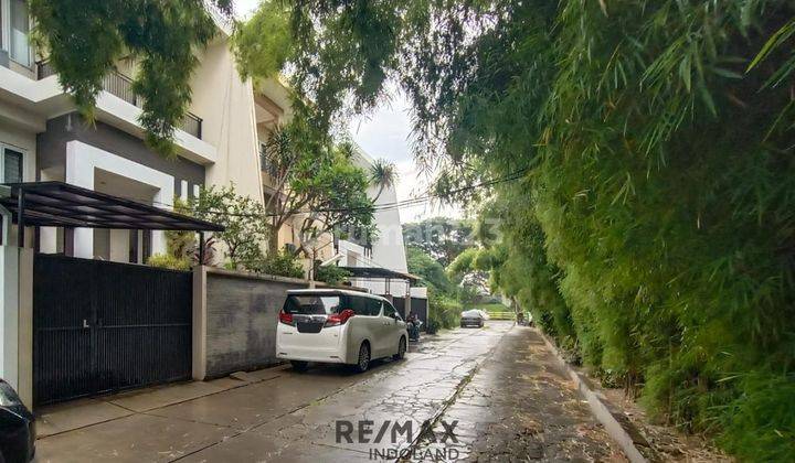 Dijual Rumah Baru di Jl Pinang Kuningan Fully Furnished Interior Mewah 2