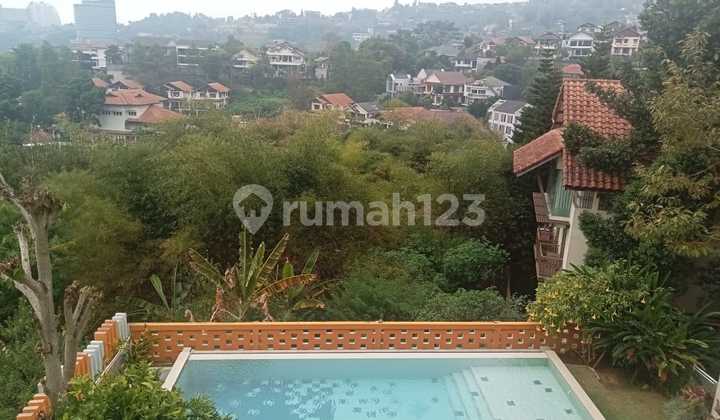 Rumah Mewah, Fully Furnished, 3 Lantai, K Renang, City View, Dago 2
