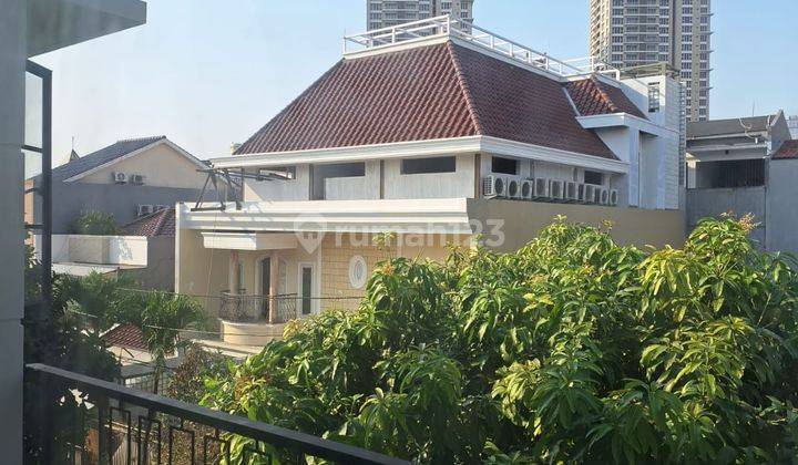 Rmh Pondok Indah 120m2 Buka 6,899m 2