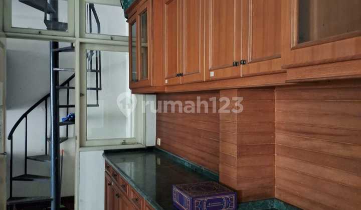 Rmh Mega Kebon Jeruk 240m2 Jual Cepat 