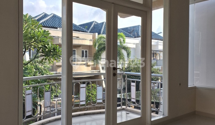 Rumah Murah Mega Kebon Jeruk 4.15m 180m2 Jual Cepat Rumah Murah Mega Kebon Jeruk 4.15m 180m2 Jual Cepat