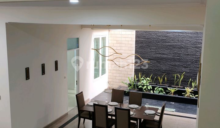 Jual Cepat Rmh Taman Kebon Jeruk 312 M2 Bagus Siap Huni Nego Sampai Deal