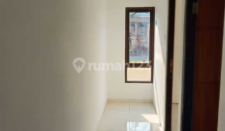 Rumah Baru 2 Lantai 650 Jt SHM di Kampung rambutan jakarta timur 2