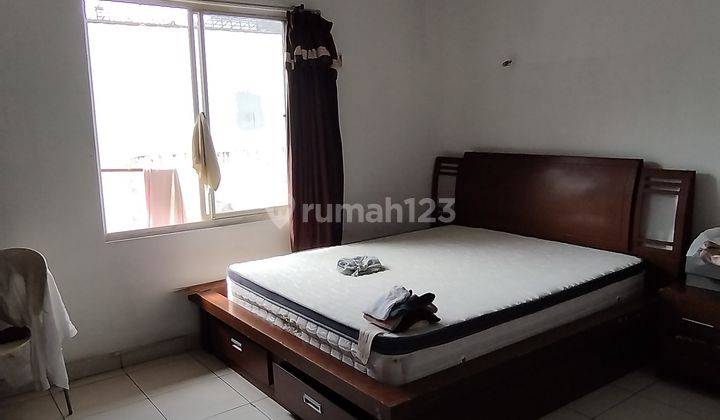 Rumah Taman Semanan Uk 7.5x18. Lokasi di Jalan Utama, Row Jalan Lebar 2