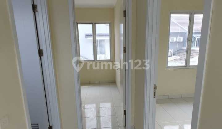 Rumah 2 Lantai Cluster Cosmo Kawasan The Icon  BSD City KT 3 KM 2  LT 119 LB 79  Surat SHM Harga Rp. 2,35M Nego