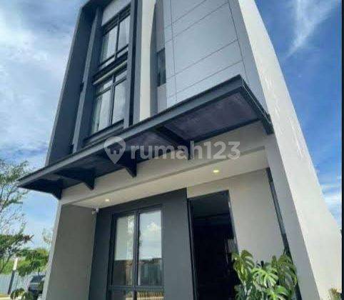 Rumah Usaha Modern 3 Lantai Untuk Usaha Dan Tinggal Latinos District Bsd City 1