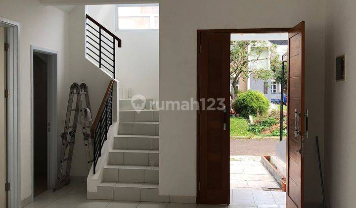 Rumah 2 Lantai Cluster Cosmo Kawasan The Icon Bsd City Kt 3 Km 2 Lt 119 Lb 79 Surat SHM Harga Rp. 2,2m Nego 2