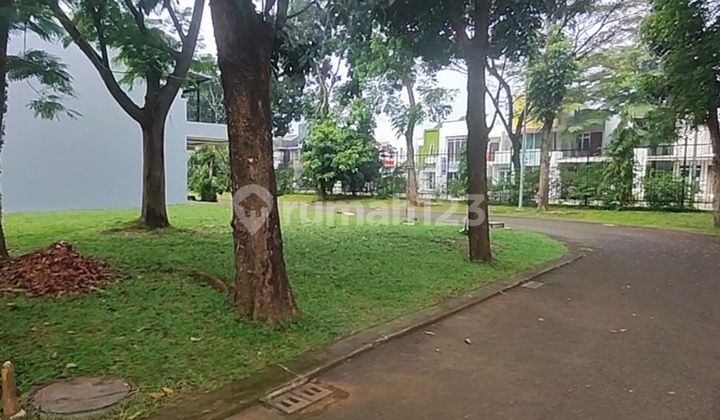 Ready-to-Build Plot in Simplicity Cluster The Icon BSD City Facing Southwest Close to Everything: Aeon Mall, Pasmod Intermoda, Bus Station, Electric Train Station, Toll Gate, Prestigious Schools, Renowned University, Business Center Land Area 233 m2 Attractive Price Ready-to-Build Plot in Simplicity Cluster The Icon BSD City Facing Southwest Close to Everything: Aeon Mall, Pasmod Intermoda, Bus Station, Electric Train Station, Toll Gate, Prestigious Schools, Renowned University, Business Center Land Area 233 m2 Attractive Price