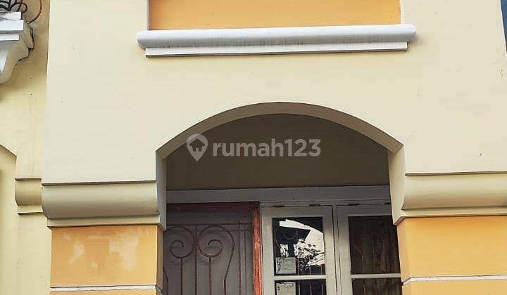 Perumahan Nusaloka Bsd City Luas Tanah 120 Luas Bangunan 100 dibelkang Ada Dapur Kotor Dan Kamar Art Kmr Tidur 3+1 Km Mandi 2+1 Sertifikat SHM Semi Furnish 3AC + 2 Water Heater + 3 Ranjang + 1 Lemari + Meja Rias + Meja Tv Depan Jalan Raya, Bisa Buat Usaha 1