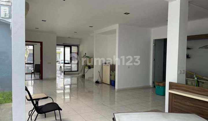 Dijual: Rumah 2 Lantai Cluster Giardina Foresta  Luas tanah 200 10x20 Luas bangunan sekitar 200m KT 3+1 Sudah renov belakang sudah di bangun , kamar utama sudah dibesarkan AC dan Kitchen Set Only  4,85m nego 2