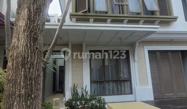 Rumah 2 Lantai  Cluster Luxmore, Greenwich Park Di BSD City  Luas Tanah 135 m² (9 x 15)  Luas Bangunan 163 m² Kamar Tidur 4+1 Kamar Mandi 3+1 Carport 2 Garasi 1 Harga 3.6M Nego