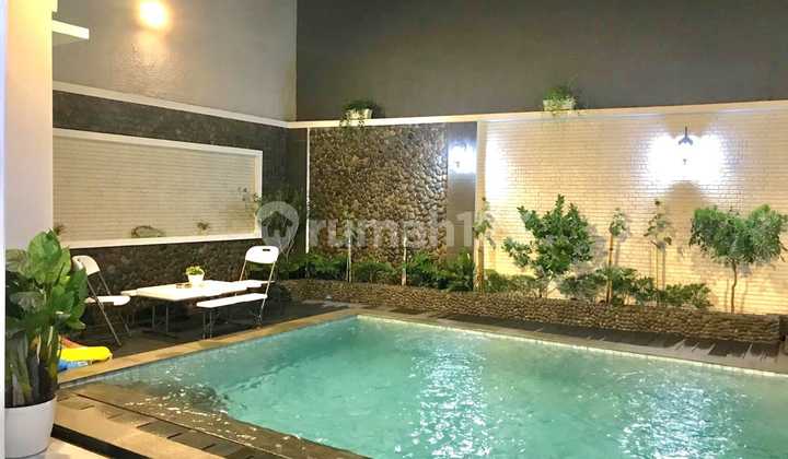 Rumah Mewah Ada Swimming Pool Di Pejatem Rumah Mewah Ada Swimming Pool Di Pejatem