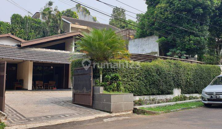 Rumah lokasi elite di Jl. Setra Murni Bandung SHM 2