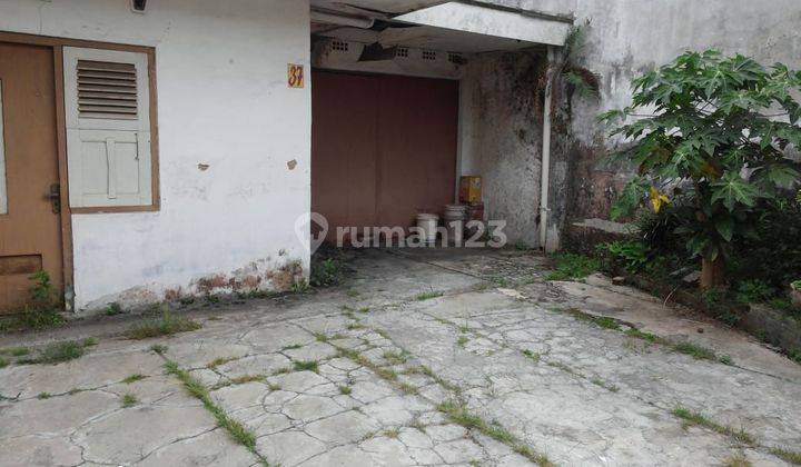 Rumah di Jl. Jembatan Baru Lengkong Bandung 2