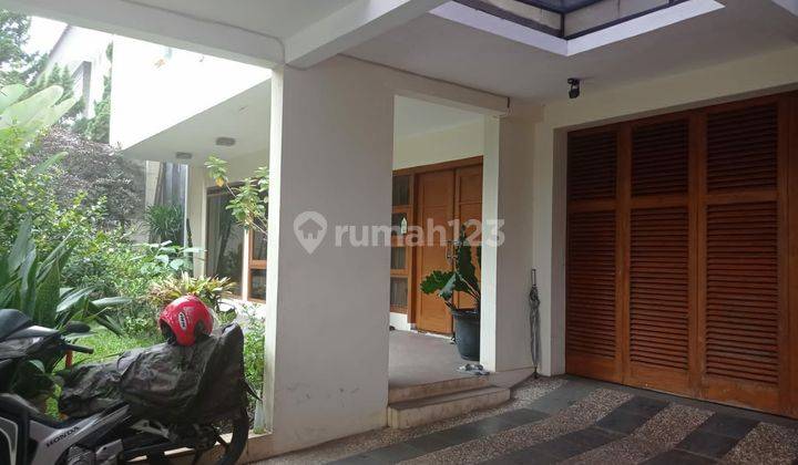 Rumah Mewah di Jl. Sukanegara Antapani Bandung Bagus 2