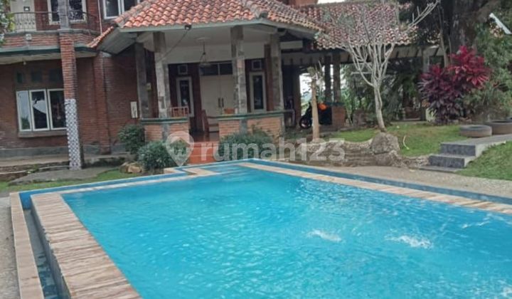 Rumah Villa Di Cimenyan Bandung Timur