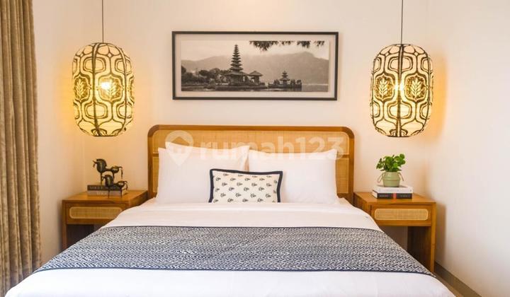 Beautiful House In Cherry Field 2