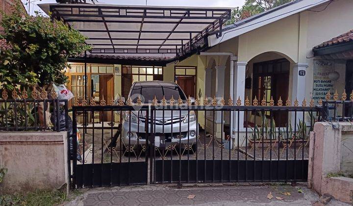 Rumah Di Jl. Dago Pojok Bandung 1