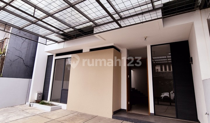 Rumah Baru Renovasi Minimalis Di Pasir Salam