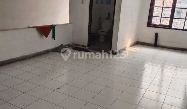 Lucky Shop House in Taman Holis Indah, Bandung 2