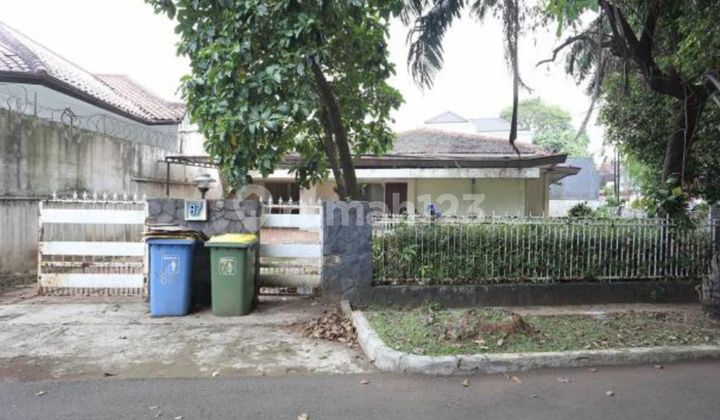 Rumah Mentereng Lokasi Elite Di Patra Kuningan Siap Huni