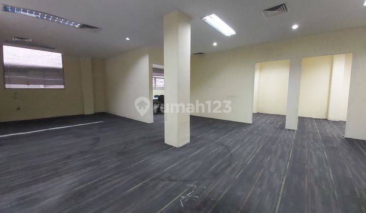 Office space gedung di tebet, jakarta selatan