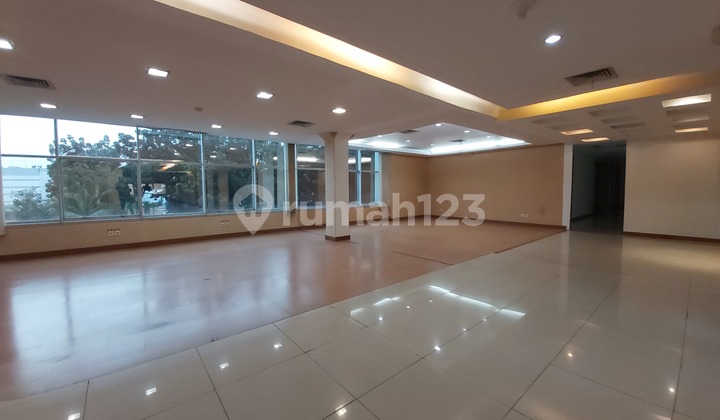 Office space gedung di tebet, jakarta selatan
